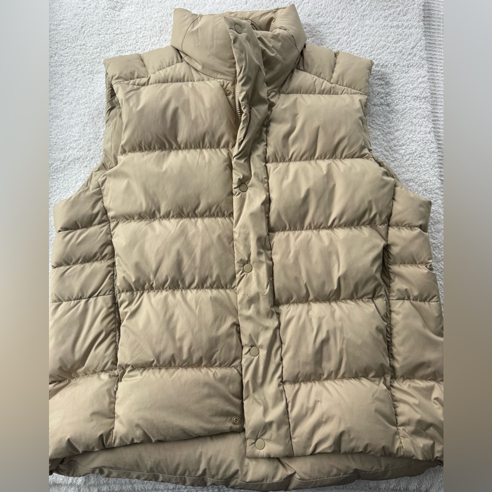 Lululemon Men’s Wunder Puff Vest